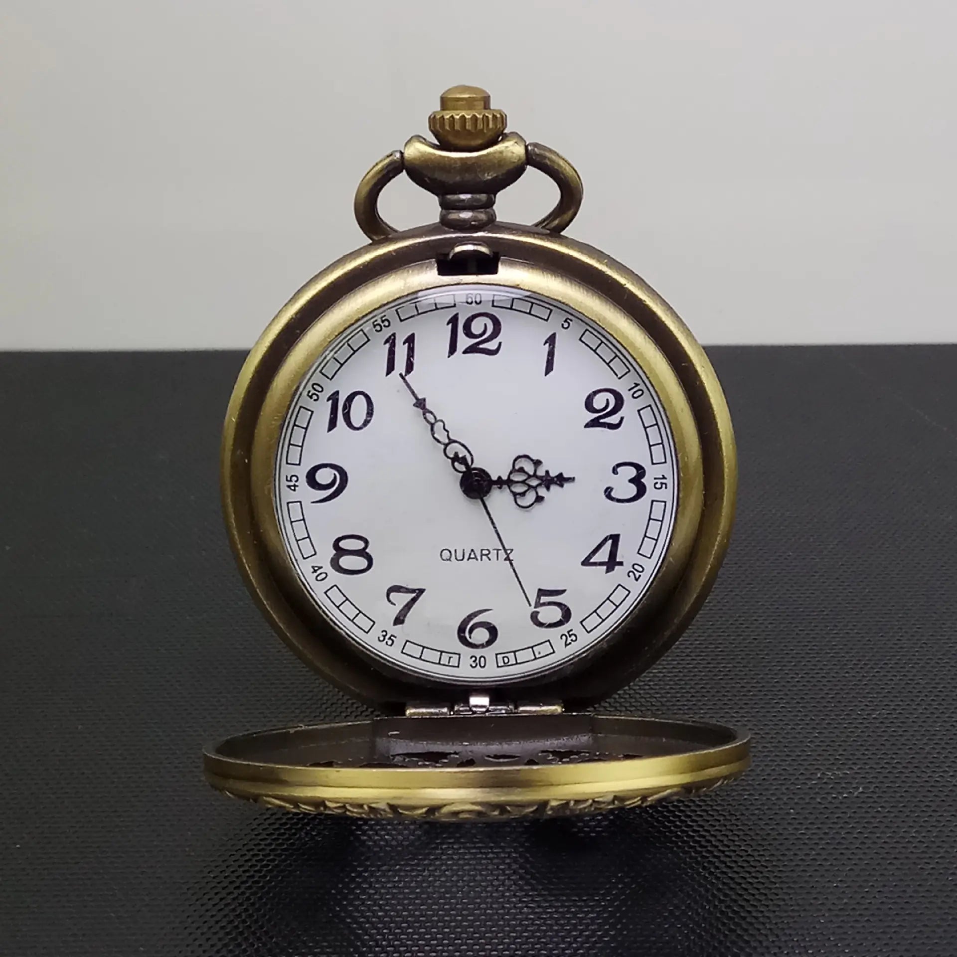 Vintage Pocket Watch with Hollow Gear Design
